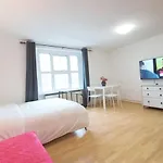 Luna 218 flat 3